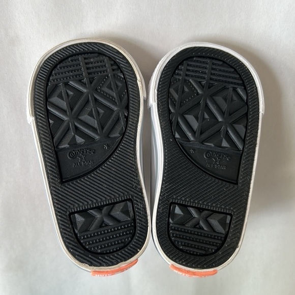 Converse CTAS 1V Penguin Tundra Print High Top Shoe infant size 3 - Picture 8 of 10